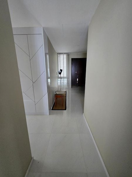 KALLANG RIVERSIDE 11