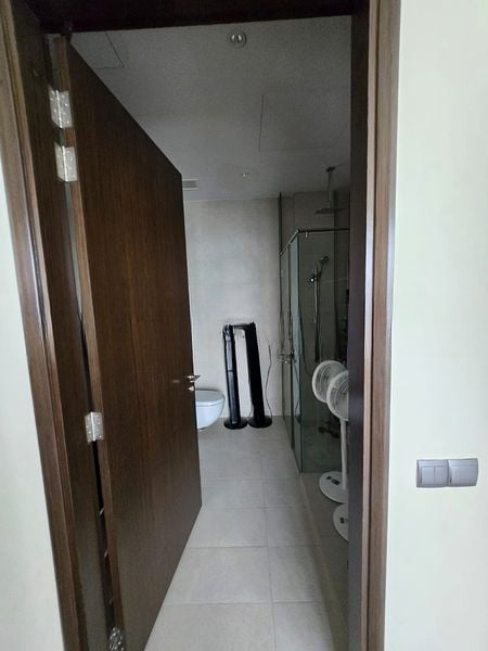 KALLANG RIVERSIDE 12