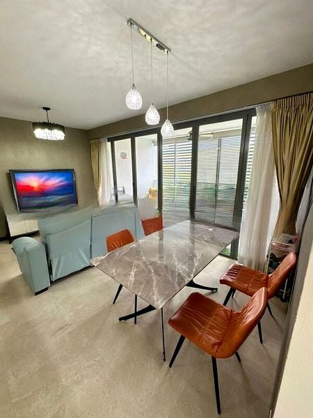 THE SHORE RESIDENCES 4