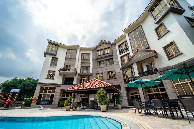 ORANGE REGENCY 2