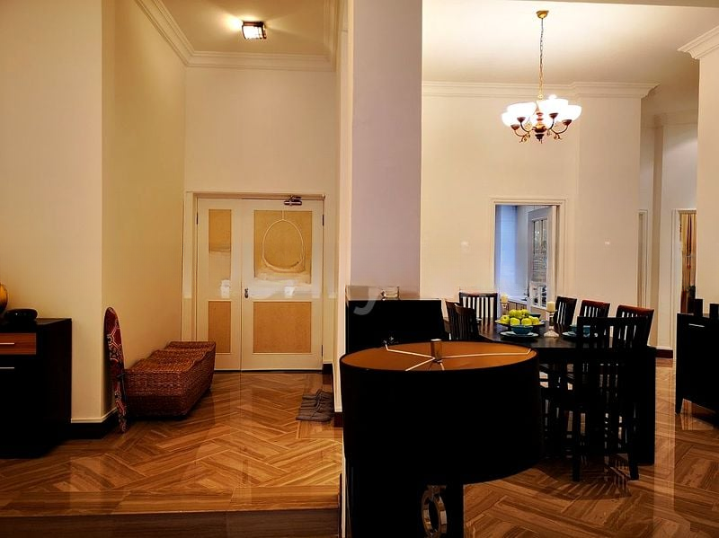 ORANGE REGENCY 14