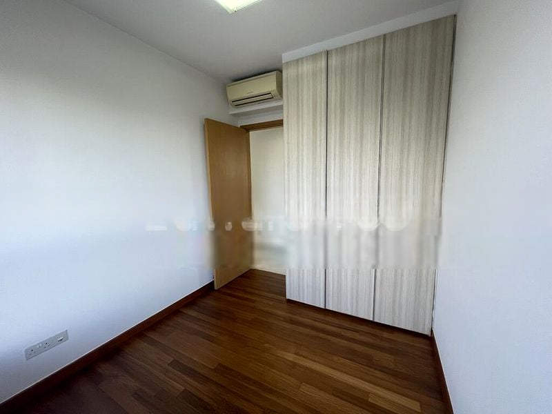 THE REGENCY AT TIONG BAHRU 8