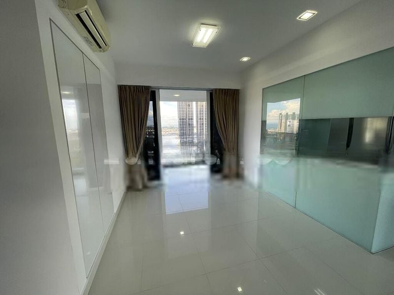 THE REGENCY AT TIONG BAHRU 5