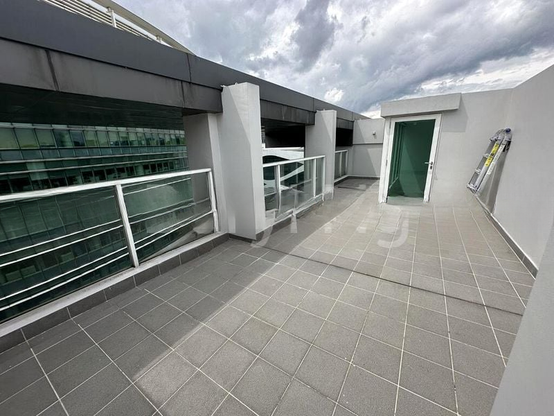 SUITES AT ORCHARD 3