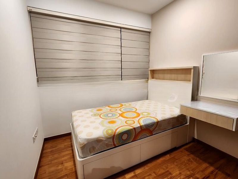 SEASIDE RESIDENCES 9