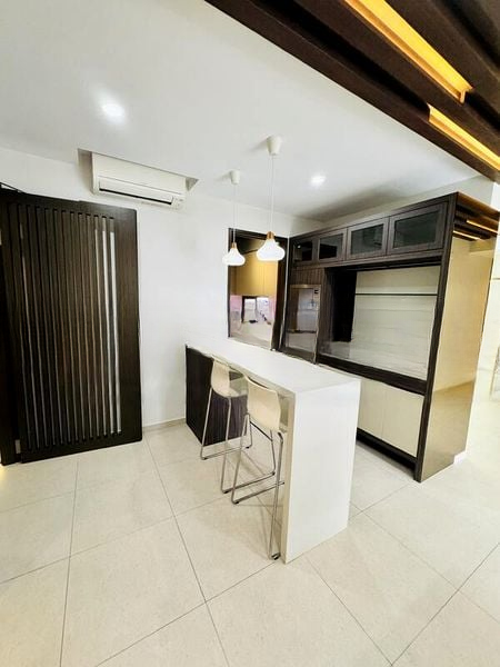 GRANDEUR PARK RESIDENCES 1