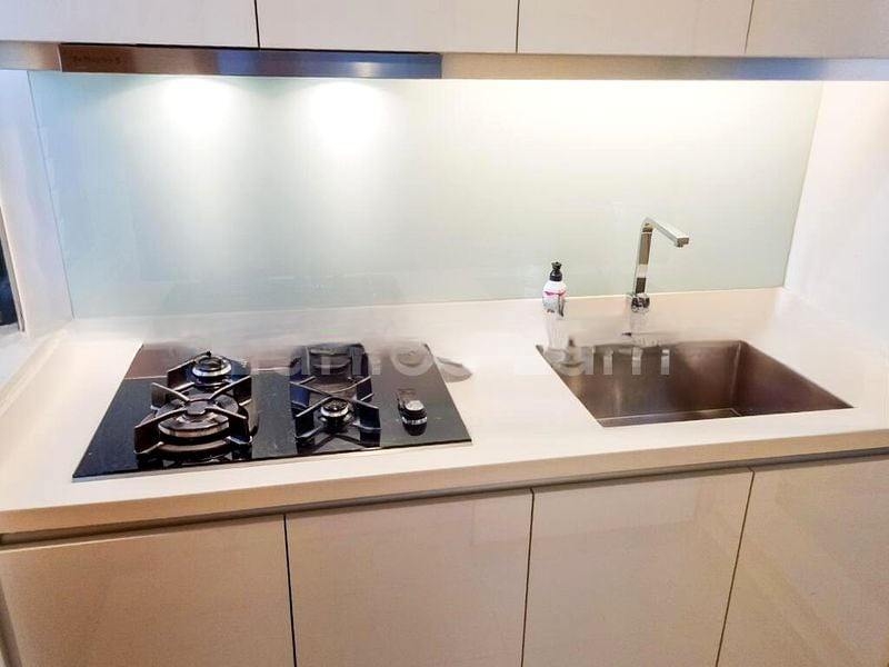 CONCOURSE SKYLINE 10