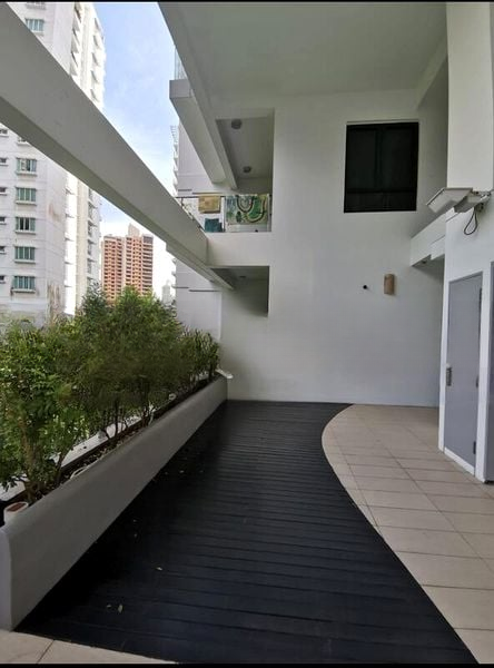 RIVERIA GARDENS 10