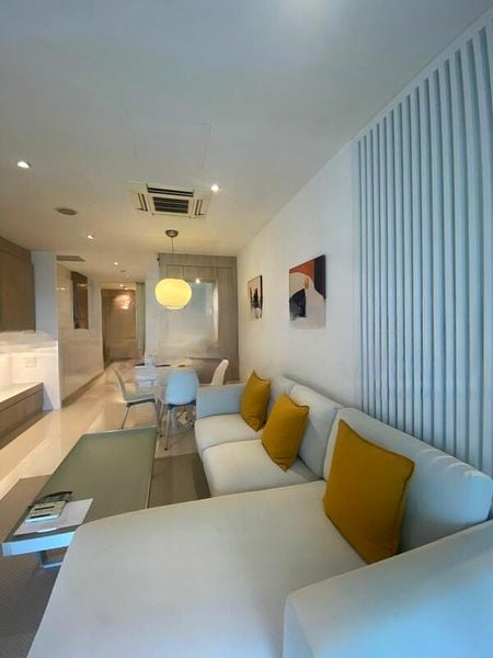 HIGH STREET CENTRE 3