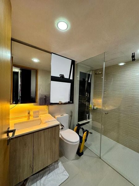 BLOSSOM RESIDENCES 4