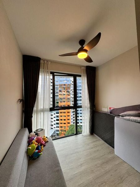 BLOSSOM RESIDENCES 3