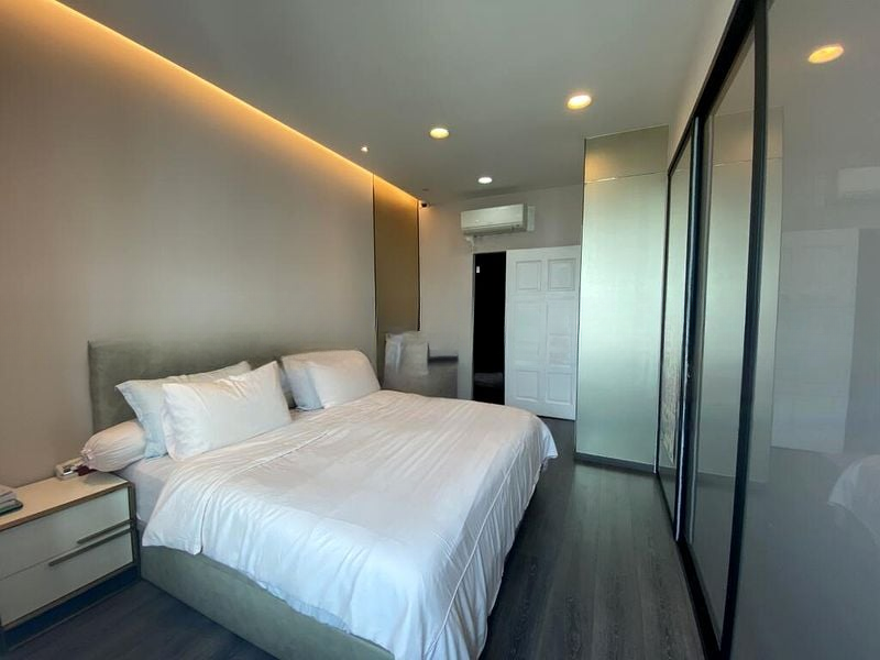 MIRAGE TOWER 6