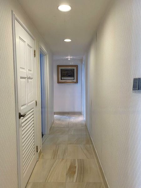 MIRAGE TOWER 9