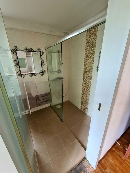 AQUARIUS BY THE PARK 4