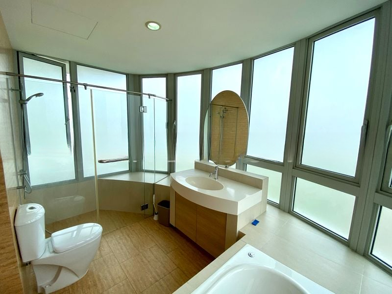 CLOVER BY THE PARK 6