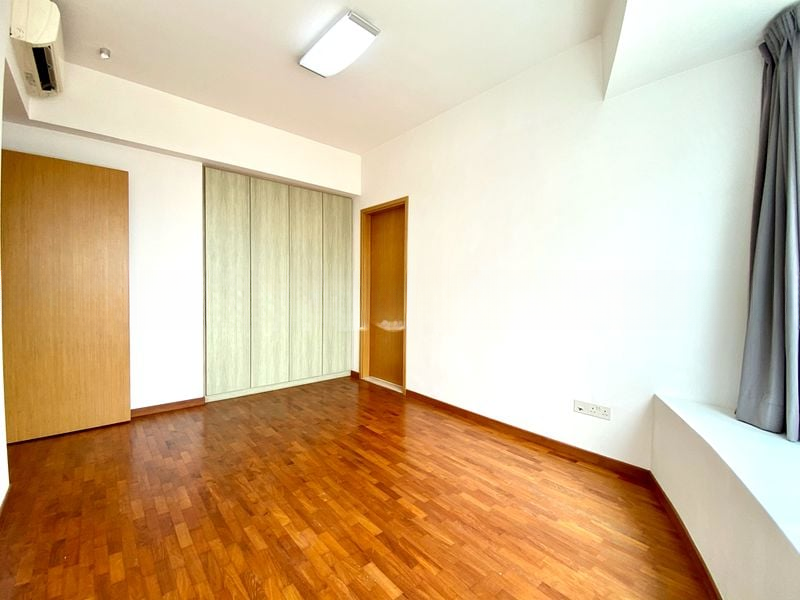 CLOVER BY THE PARK 10