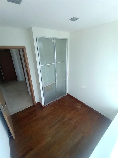 IMPERIAL HEIGHTS 5