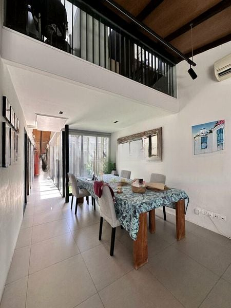 SELETAR HILLS ESTATE 8