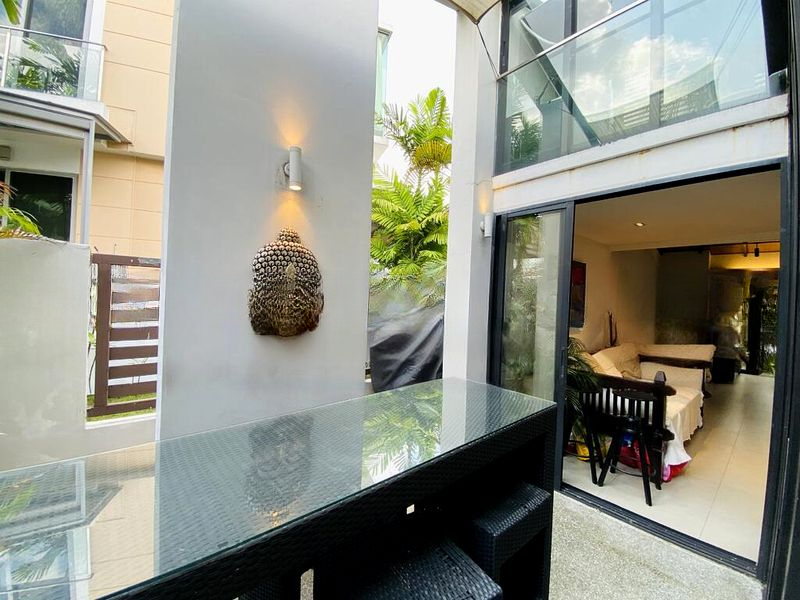 SELETAR HILLS ESTATE 4