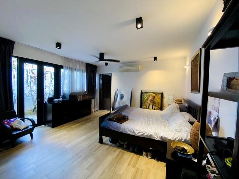 SELETAR HILLS ESTATE 10