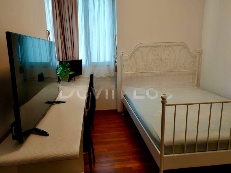 THE METROPOLITAN CONDOMINIUM 6