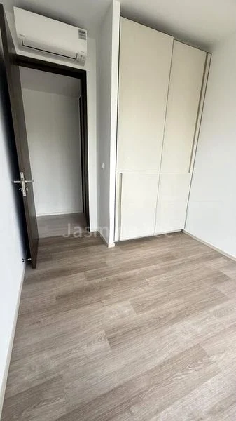 THE WATERGARDENS AT CANBERRA 5