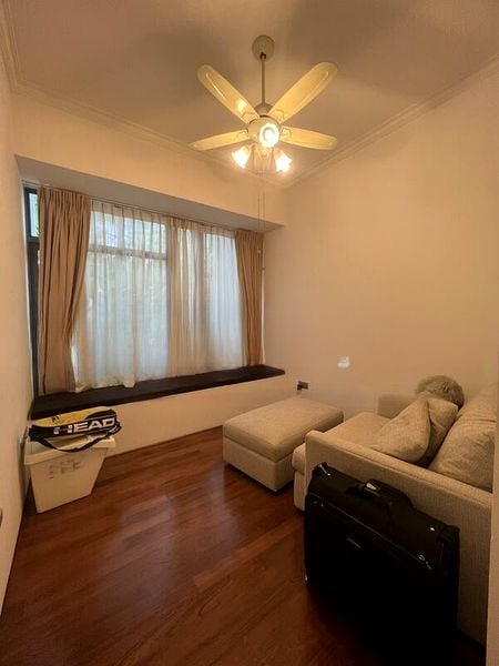 HOLLAND RESIDENCES 7