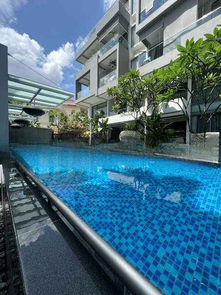 HOLLAND RESIDENCES 5