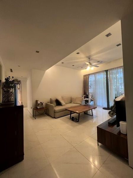 HOLLAND RESIDENCES 11