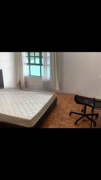 GOLD COAST CONDOMINIUM 8