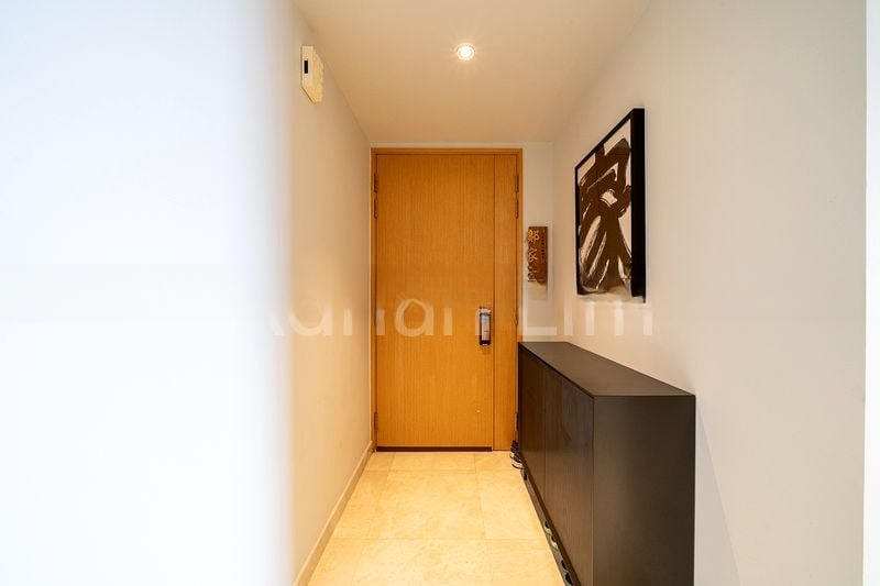 COMMONWEALTH TOWERS 6