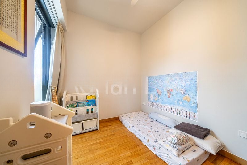 COMMONWEALTH TOWERS 13