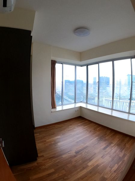 THE PARC CONDOMINIUM 10