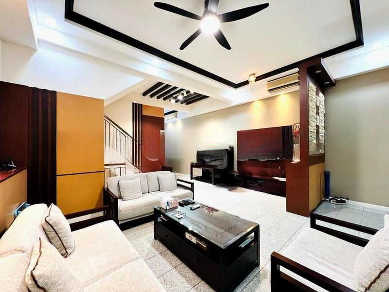 THE SHAUGHNESSY 10
