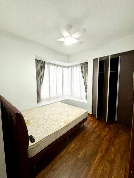 THE PARC CONDOMINIUM 4