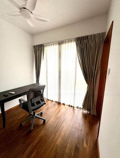 THE PARC CONDOMINIUM 1