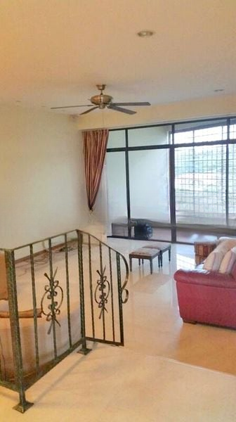 DALVEY COURT 6