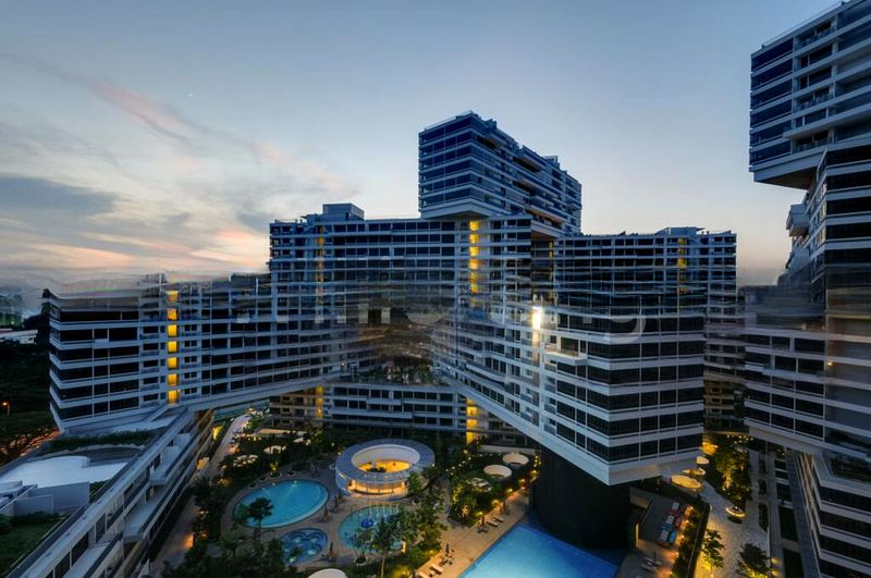 THE INTERLACE 4