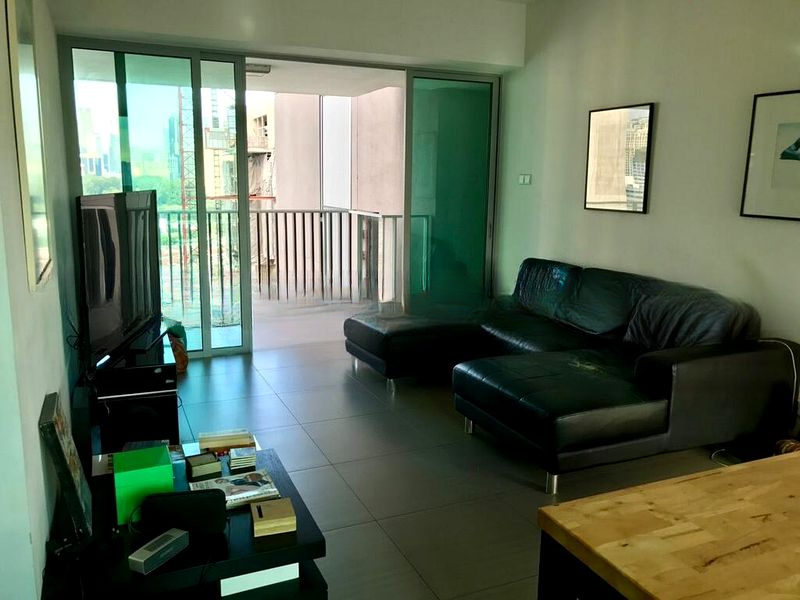 REGENCY SUITES 5