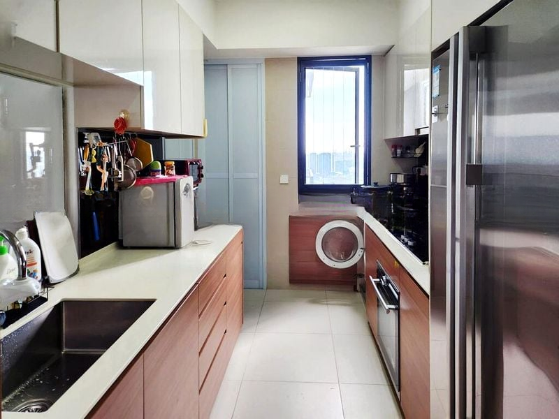 STIRLING RESIDENCES 7