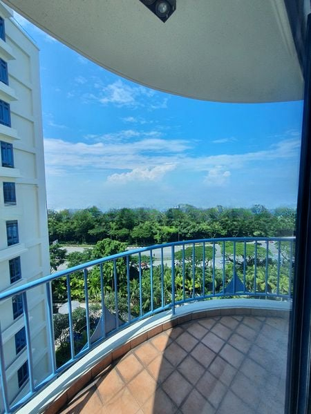 SANCTUARY GREEN 7