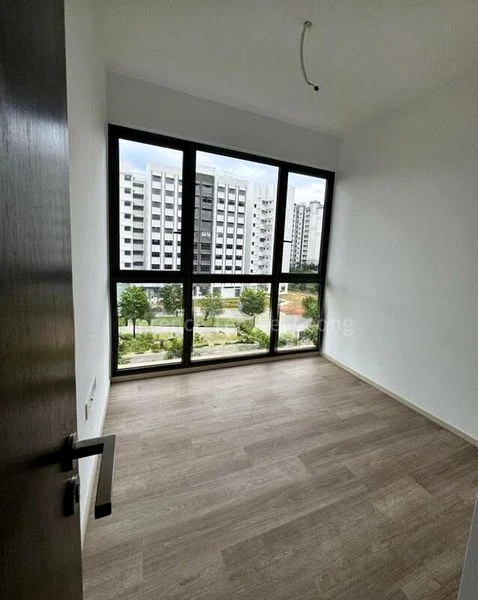 THE WATERGARDENS AT CANBERRA 3