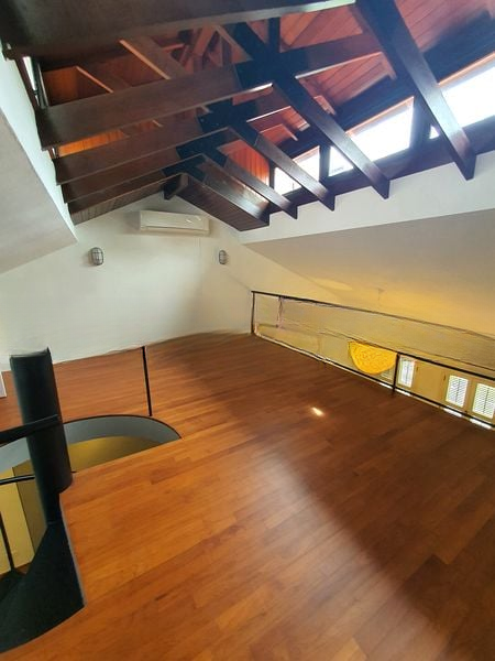 283 STUDIO 15