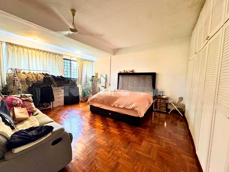 LAKEPOINT CONDOMINIUM 6