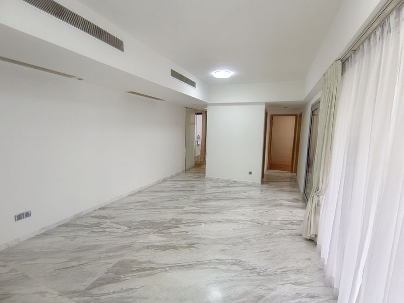 SUITES @ CAIRNHILL 2