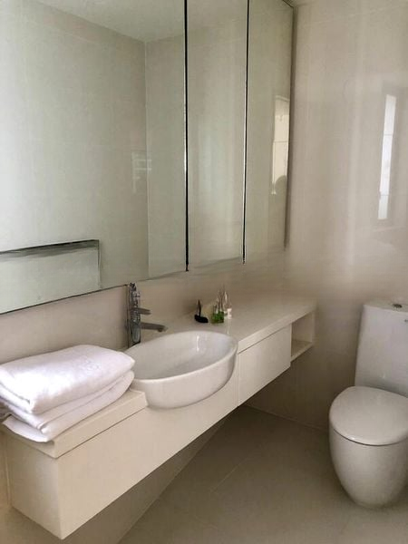 D'LEEDON 4