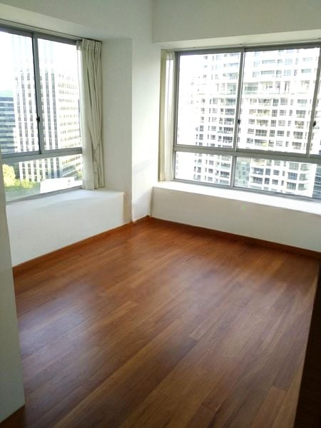 SUITES @ CAIRNHILL 6