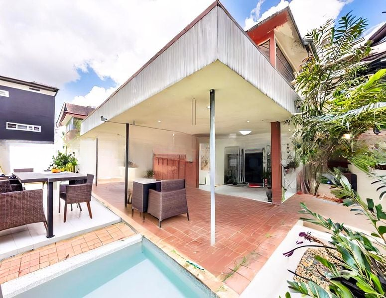 THE WATERGARDENS AT CANBERRA 14