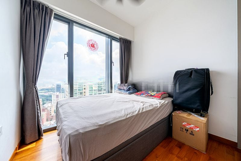 STIRLING RESIDENCES 9