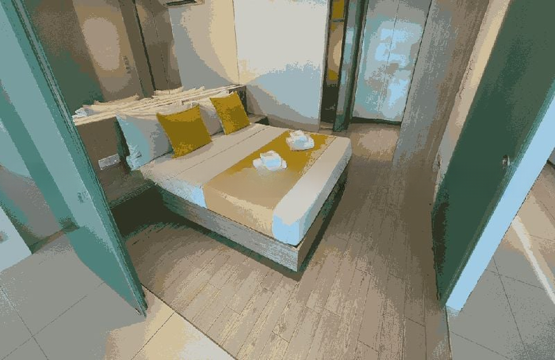 HIGH STREET CENTRE 4